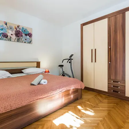 Lejlighed Marina 3 Bdr With Parking Zadar
